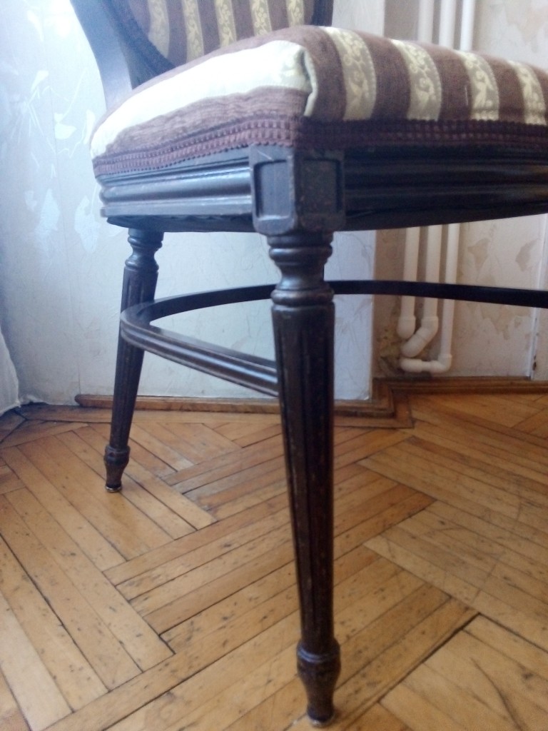 Classical Chair preview image 4